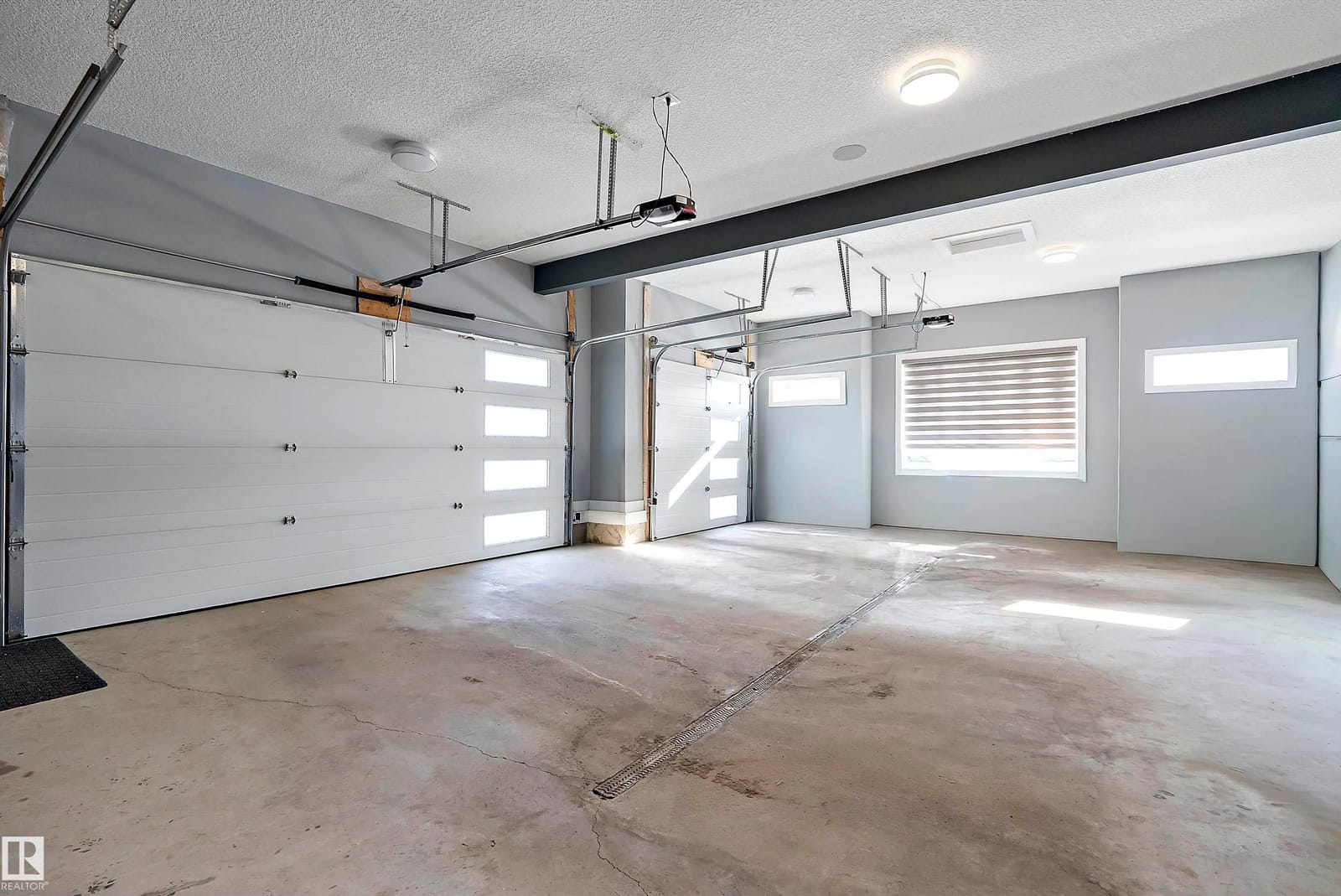 Triple attached garage interior